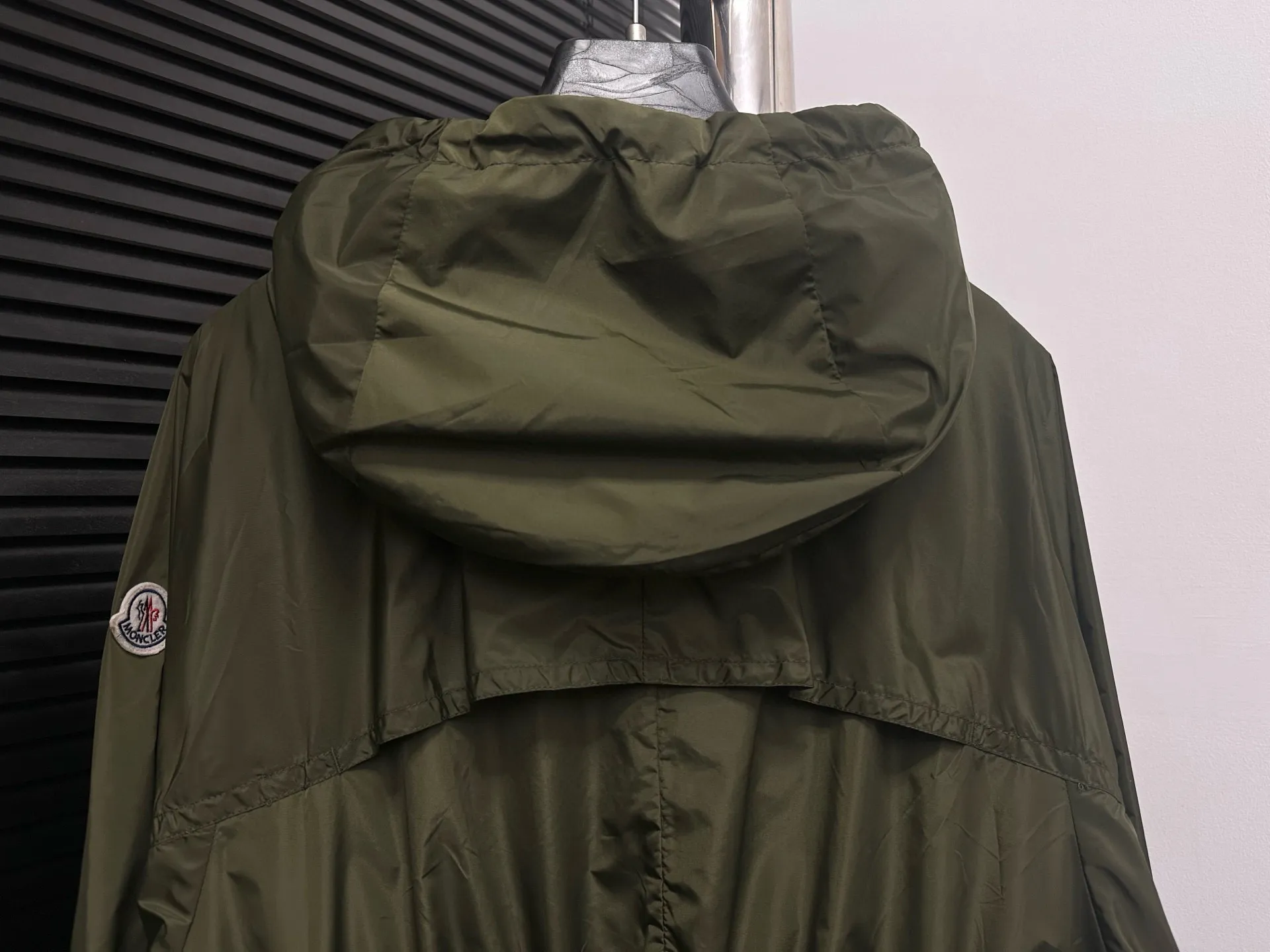 【Moncler】 New Arrival ！ 、 ，Classic ， ， ， !!! !!! !! ：Dark Green Size：0-1-2